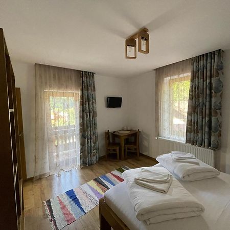 Villa Hope BaileTusnad Eksteriør billede